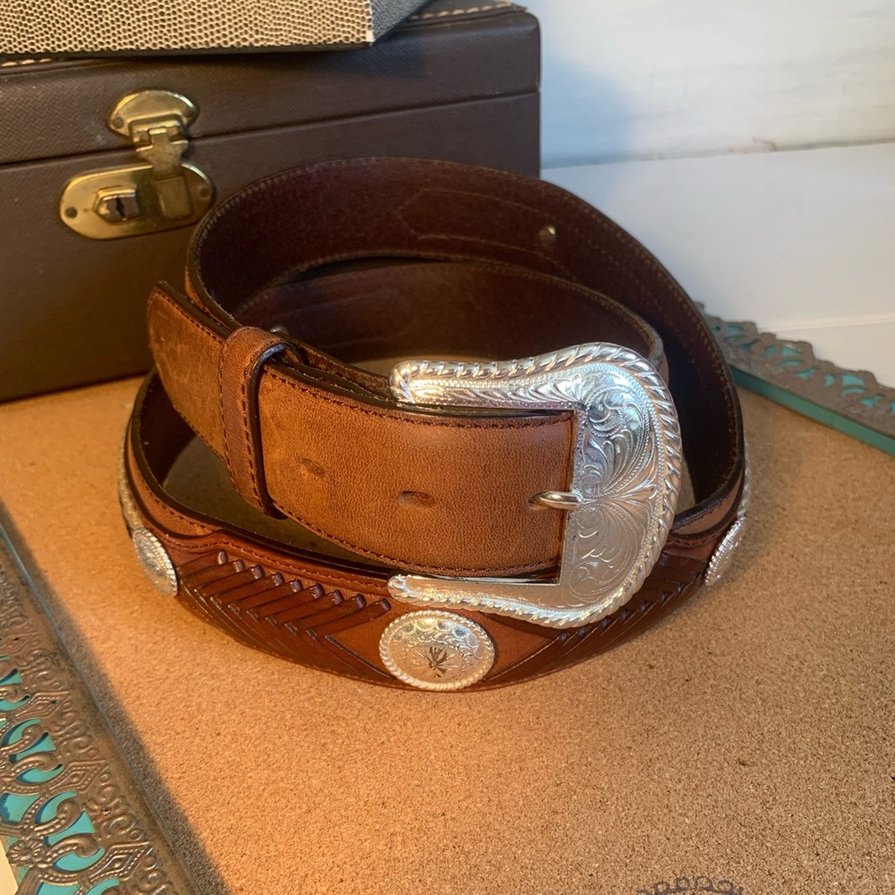 π΄SOLDπ΄ Tony Lama Western Leather Belt - Picture 1 of 12